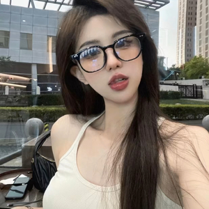 欧美猛男大鸡巴性爱
